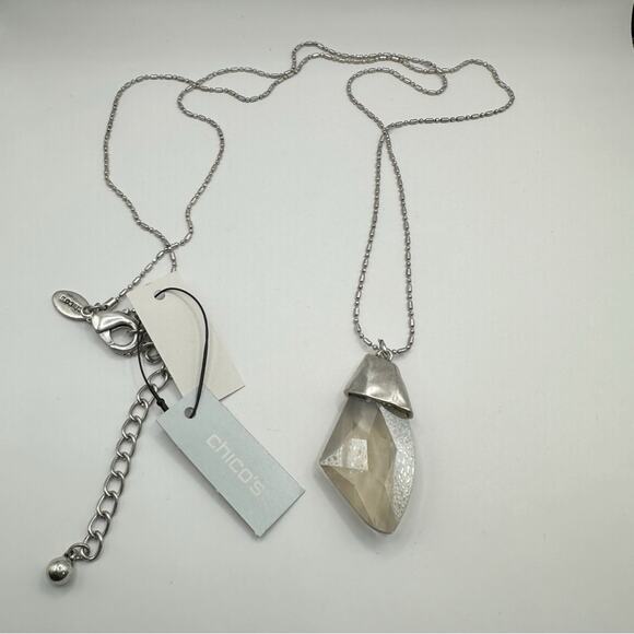 NWT Chico’s Smoky Grey Pendant Slver Tone Chain Long Necklace - Picture 5 of 7